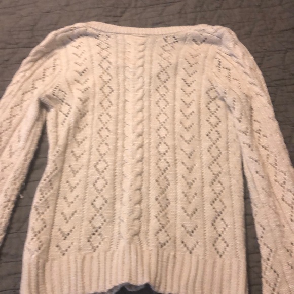Sweater - Picture 4 of 4